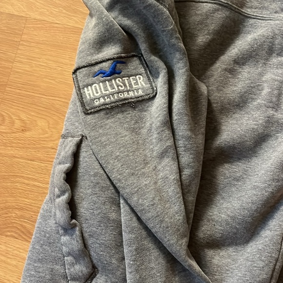 Hollister Gray/Blue Quilted Fleece Hood Jacket EUC Medium Button/Zip up - Picture 10 of 12
